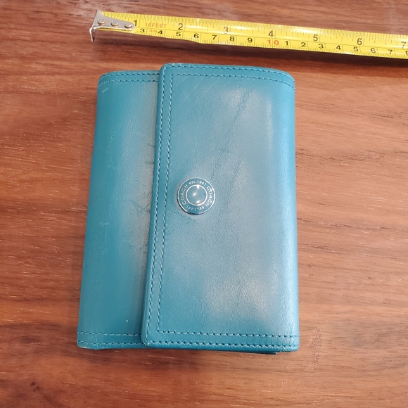 Teal Coach wallet - Picture 2 of 6